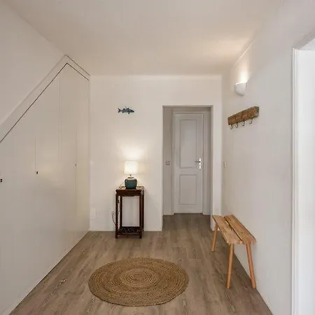 Lp Sunny House *