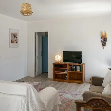 Lp Sunny House