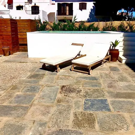 Lp Sunny House